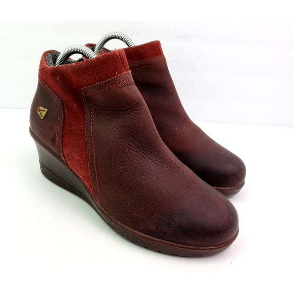 Keen Red Dahlia Womens Size 8 Red Leather Thermal Wedge Bootie Shoes 1015113 - Picture 1 of 11